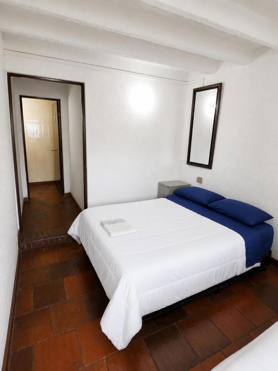 Portal Norte 170 ACOGEDORAS HABITACIONES CON TODOS LOS SERVICIOS Bed and Breakfast in Bogota