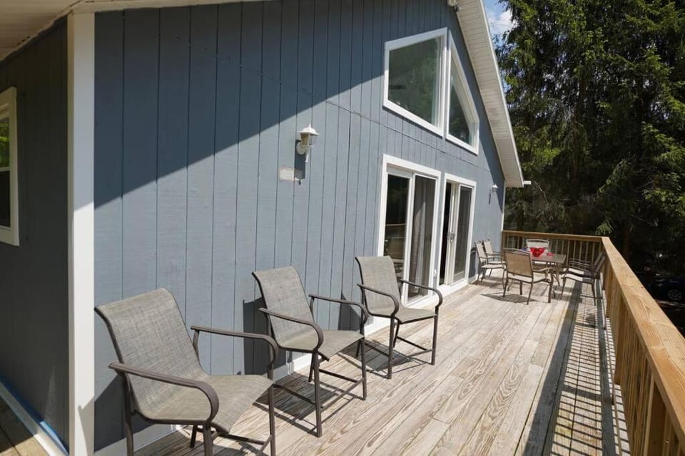 A gorgeous home, 5BR-2BT, perfect for your family! Chalet in Tobyhanna