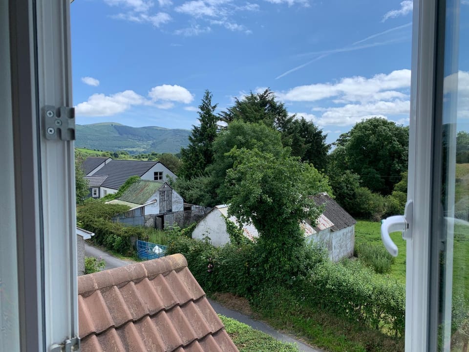 Mourne Country Cottage House in Warrenpoint