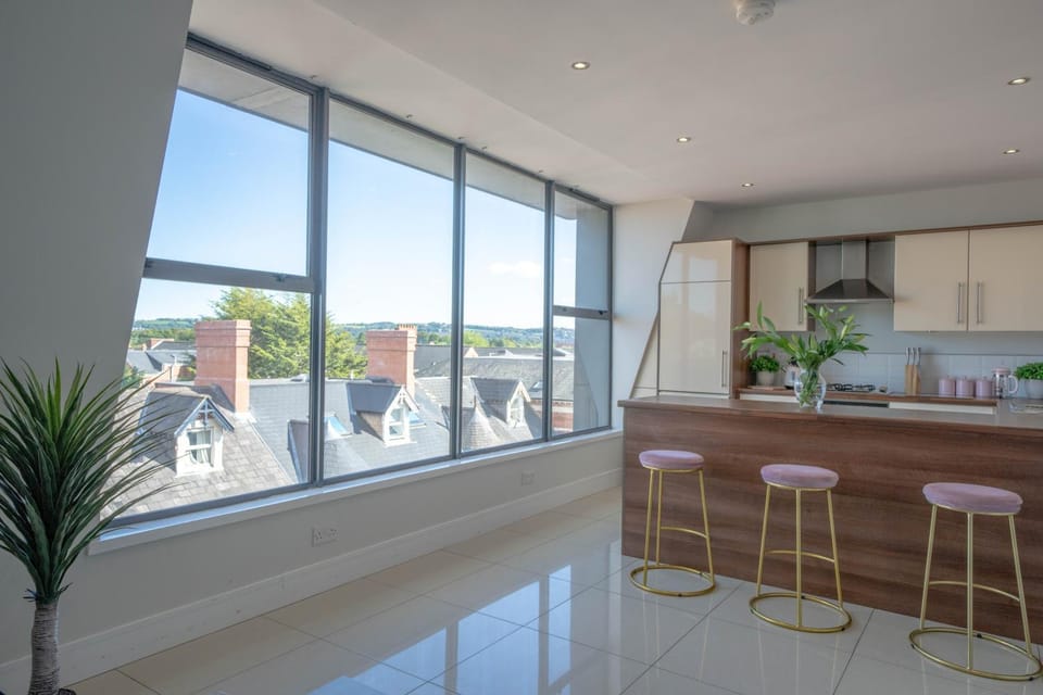 View (from property/room), Kitchen or kitchenette