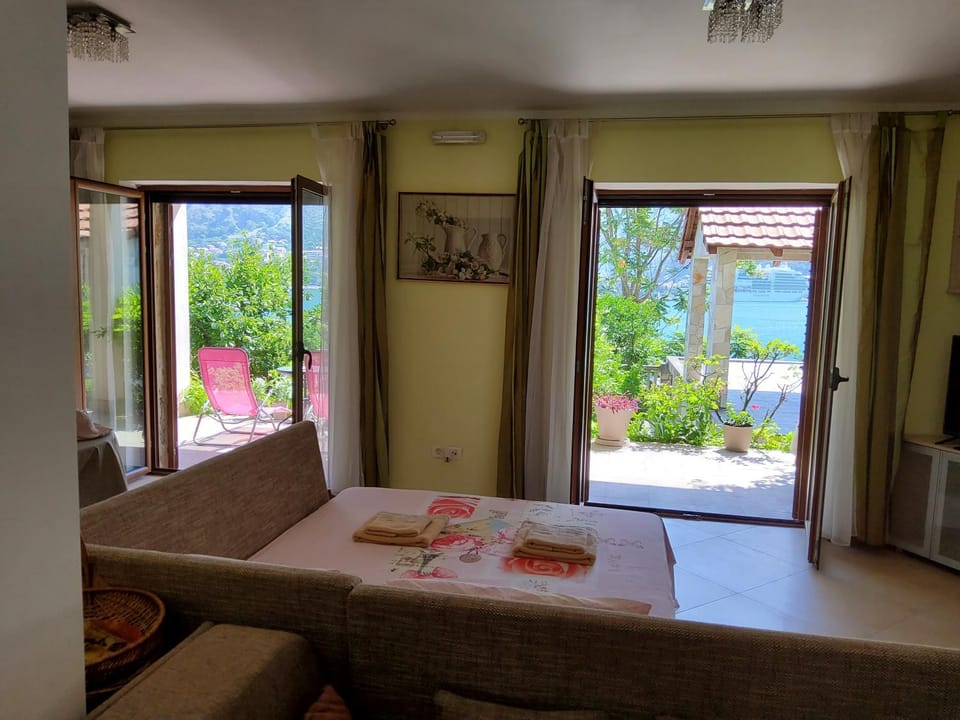 Fantasy Villa Apartment in Muo