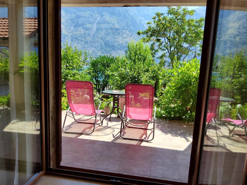 Fantasy Villa Apartment in Muo