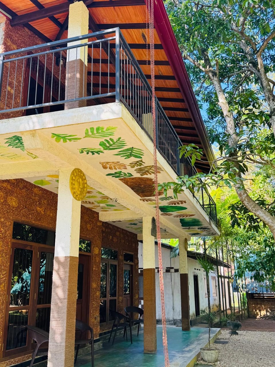Property building, Facade/entrance, Balcony/Terrace