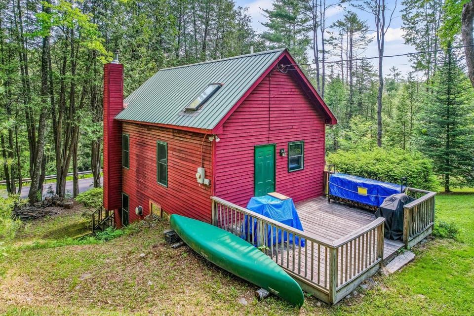 Brook Sound Cabin Cabin in Adirondack Mountains