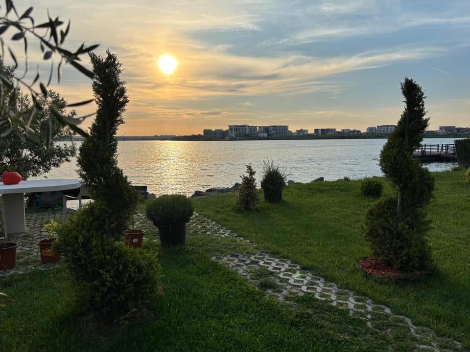Garden, View (from property/room), Lake view, Sunset