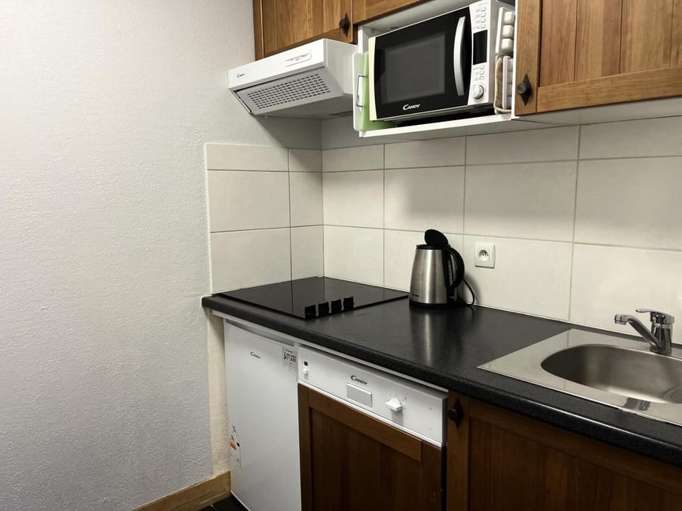 Résidence Hameau De Balestas Mp - T3/6pers CHEVECHE 04-Peyresourde MAE-9454 Apartment in Catalonia