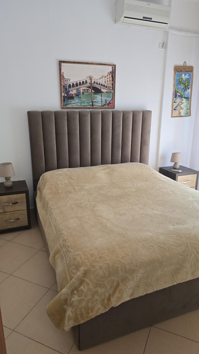 Alda's Apartment Apartment in Tirana County, Albania
