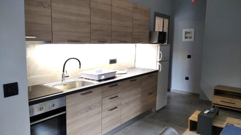 GEORGES FAMILY APARTMENT Apartment in Peloponnese, Western Greece and the Ionian
