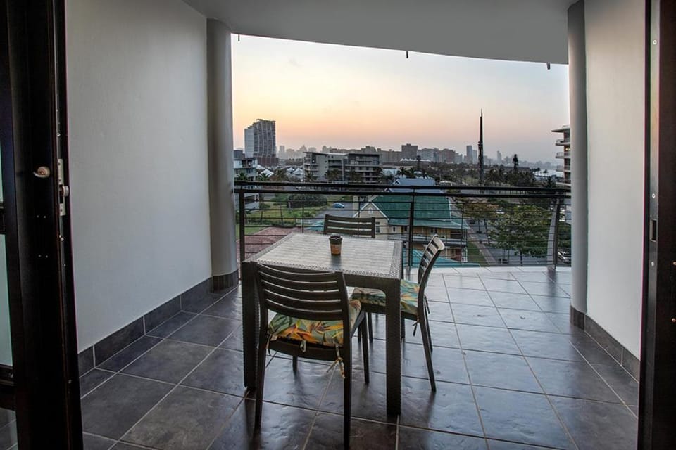 2 Sleeper Stylish Sanctuary Apartment in Durban