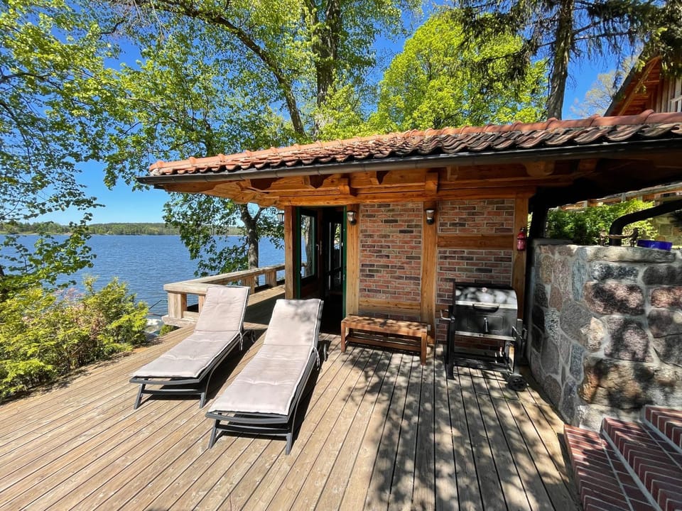 Patio, Natural landscape, View (from property/room), Balcony/Terrace, Seating area, Evening entertainment, Lake view, sunbed