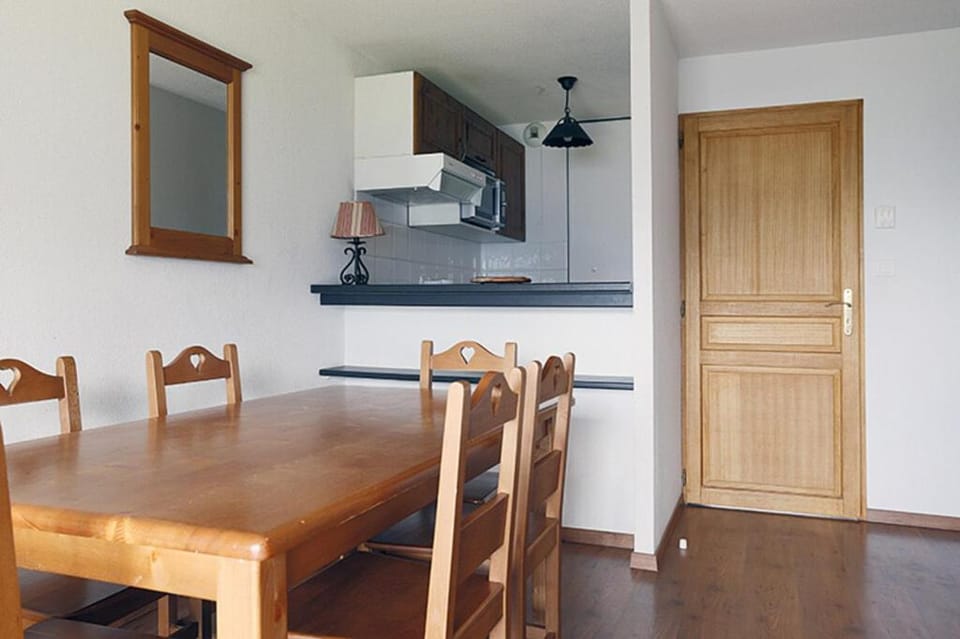 Résidence Hameau De Balestas Mp - T2/6pers FORUM 23- Peyresourde MAE-9604 Apartment in Occitanie