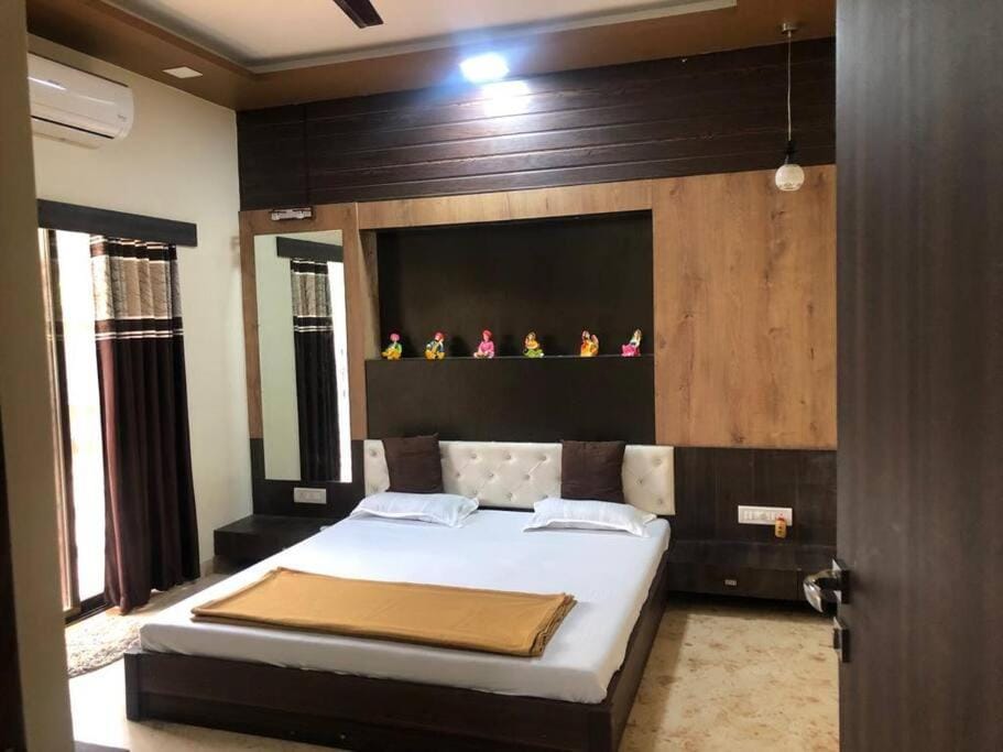 Slice Of Heaven.3-Bedroom Villa with Pool & Gazebo Villa in Lonavla