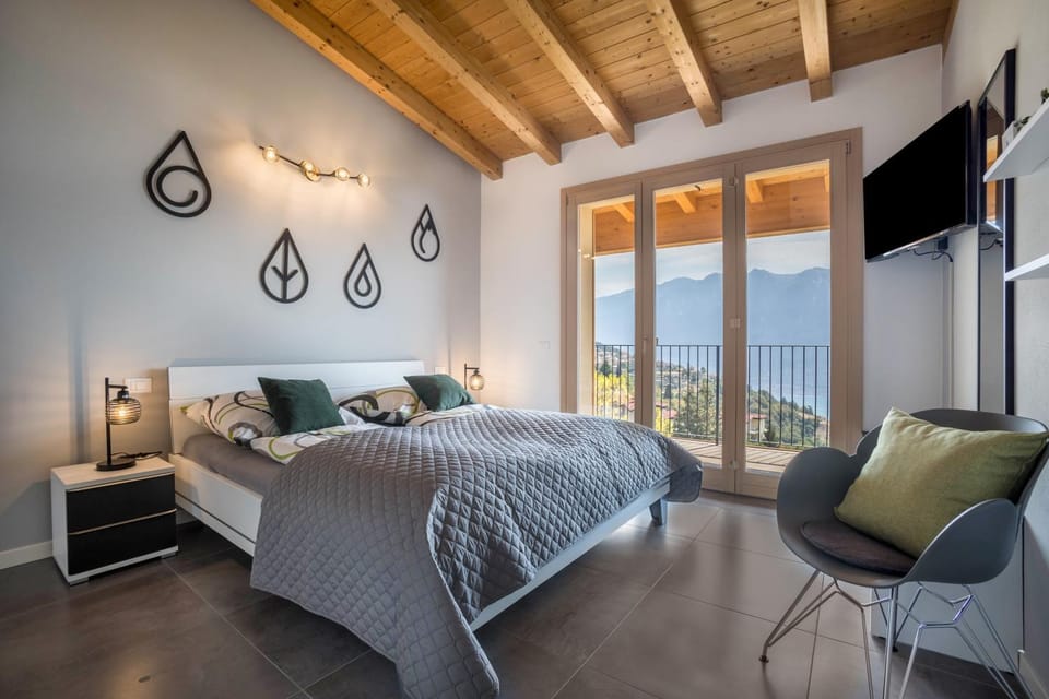 Property building, Living room, Bedroom