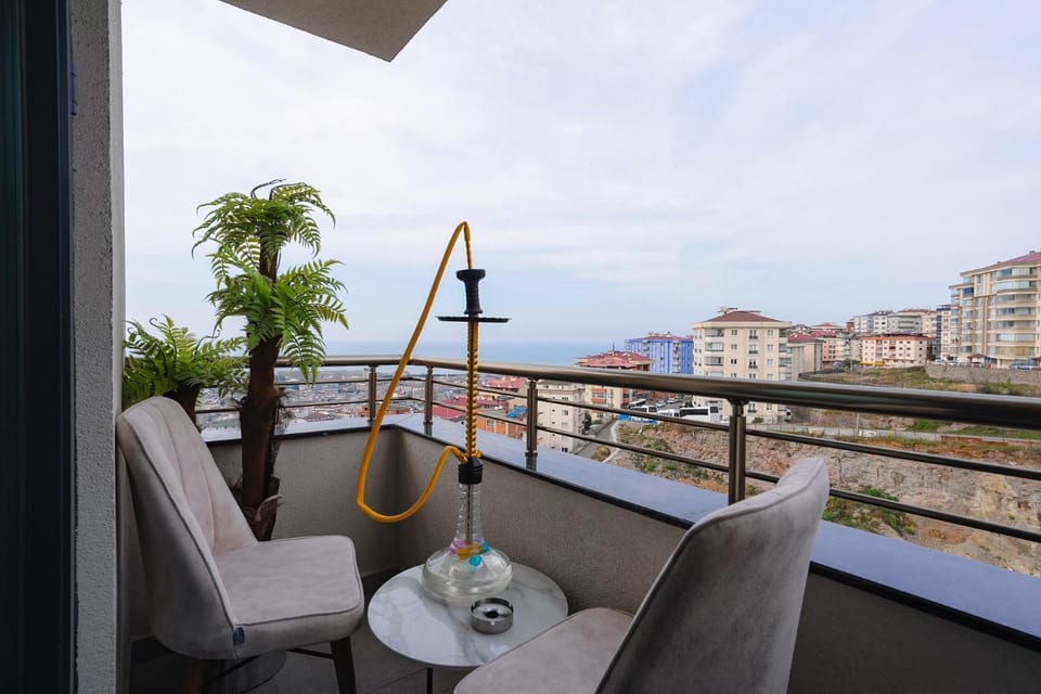 Day, Natural landscape, View (from property/room), Balcony/Terrace, Seating area, City view, Sea view, Inner courtyard view