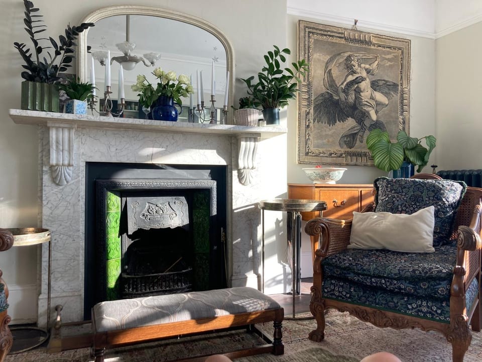 Living room, Seating area, flat iron