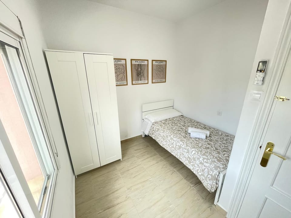 Bed, Bedroom, towels, wardrobe, air conditioner
