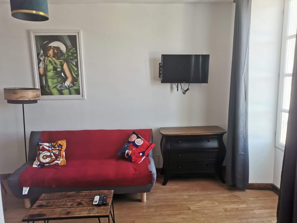 Studios Centre Confolens Apartment in Nouvelle-Aquitaine