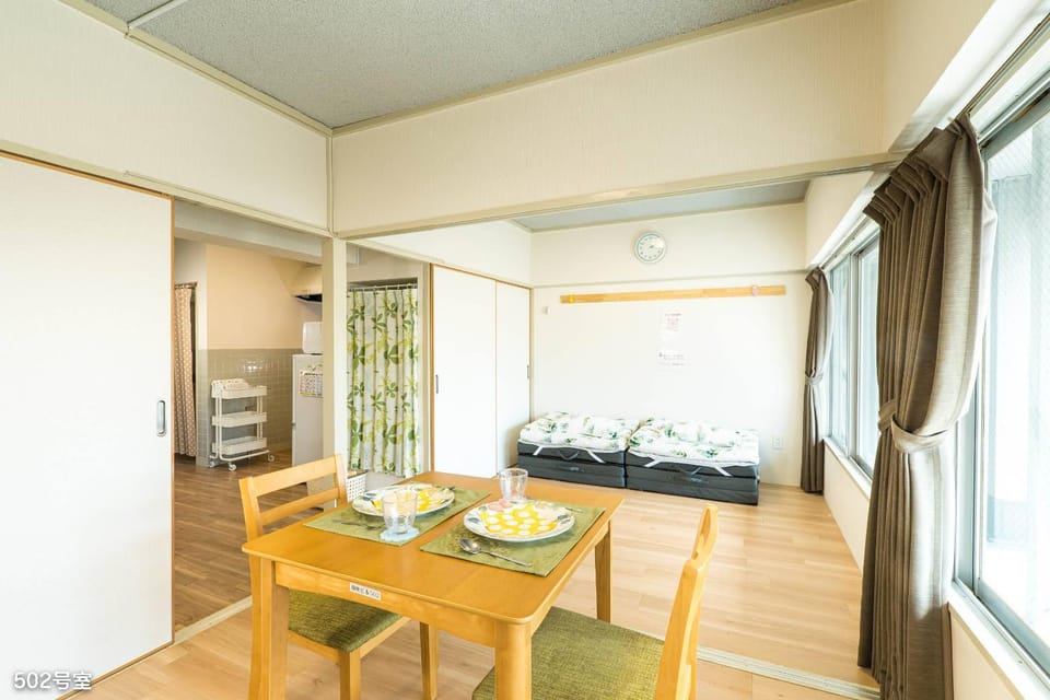 Living room, Dining area