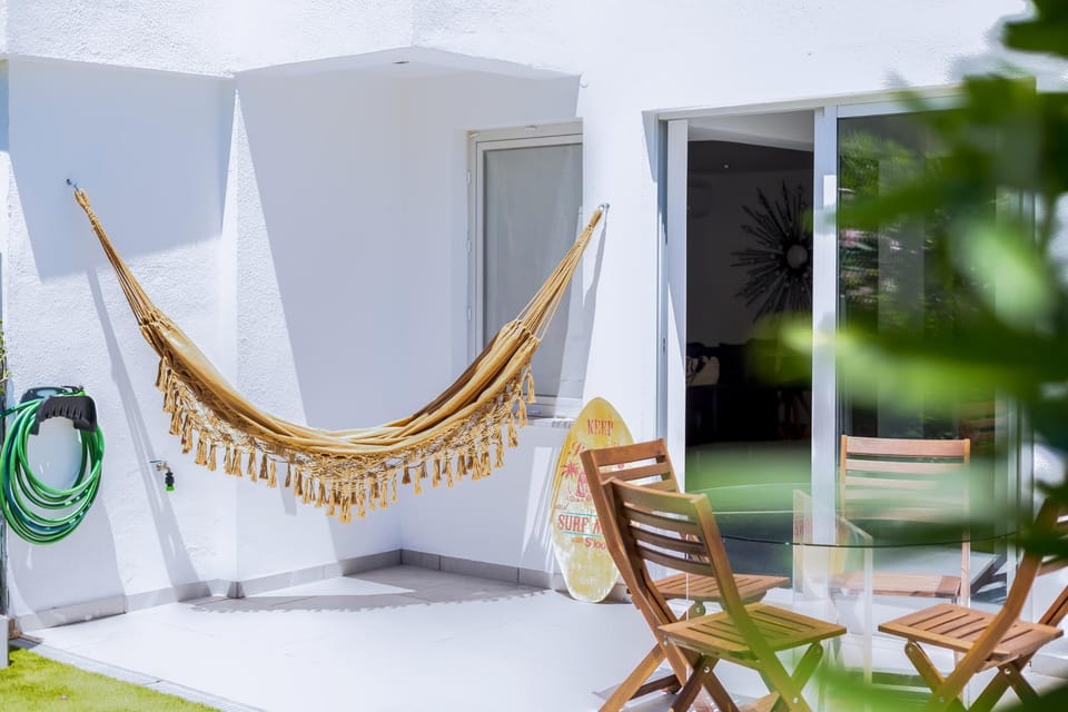 Patio, Garden, Dining area
