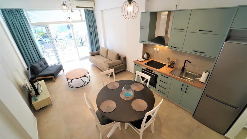 Coffee/tea facilities, Living room, Seating area, Dining area, pet friendly