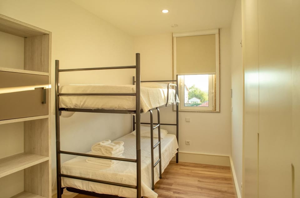 bunk bed