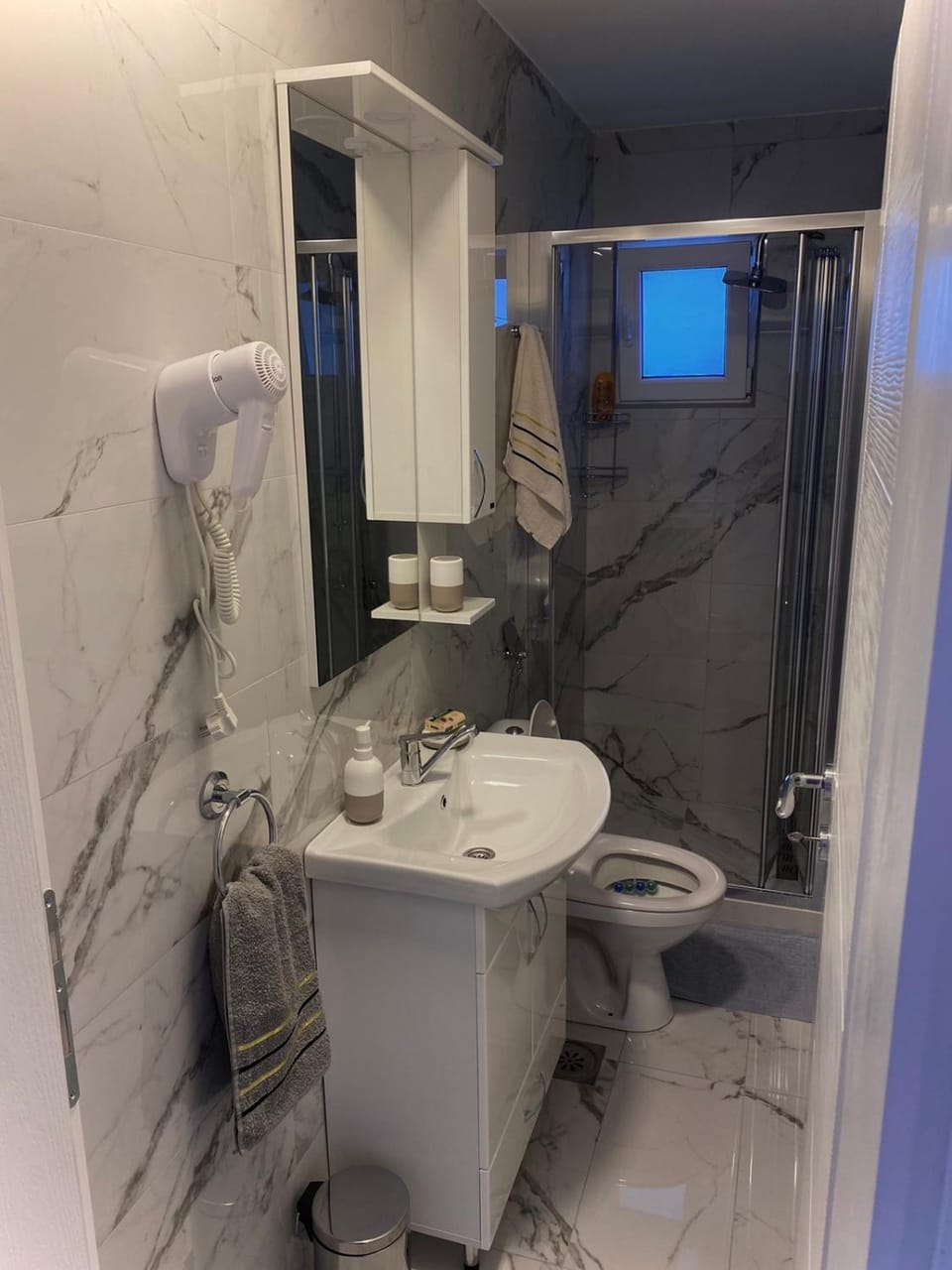 Apartmani Orlović Bar Bed and Breakfast in Montenegro