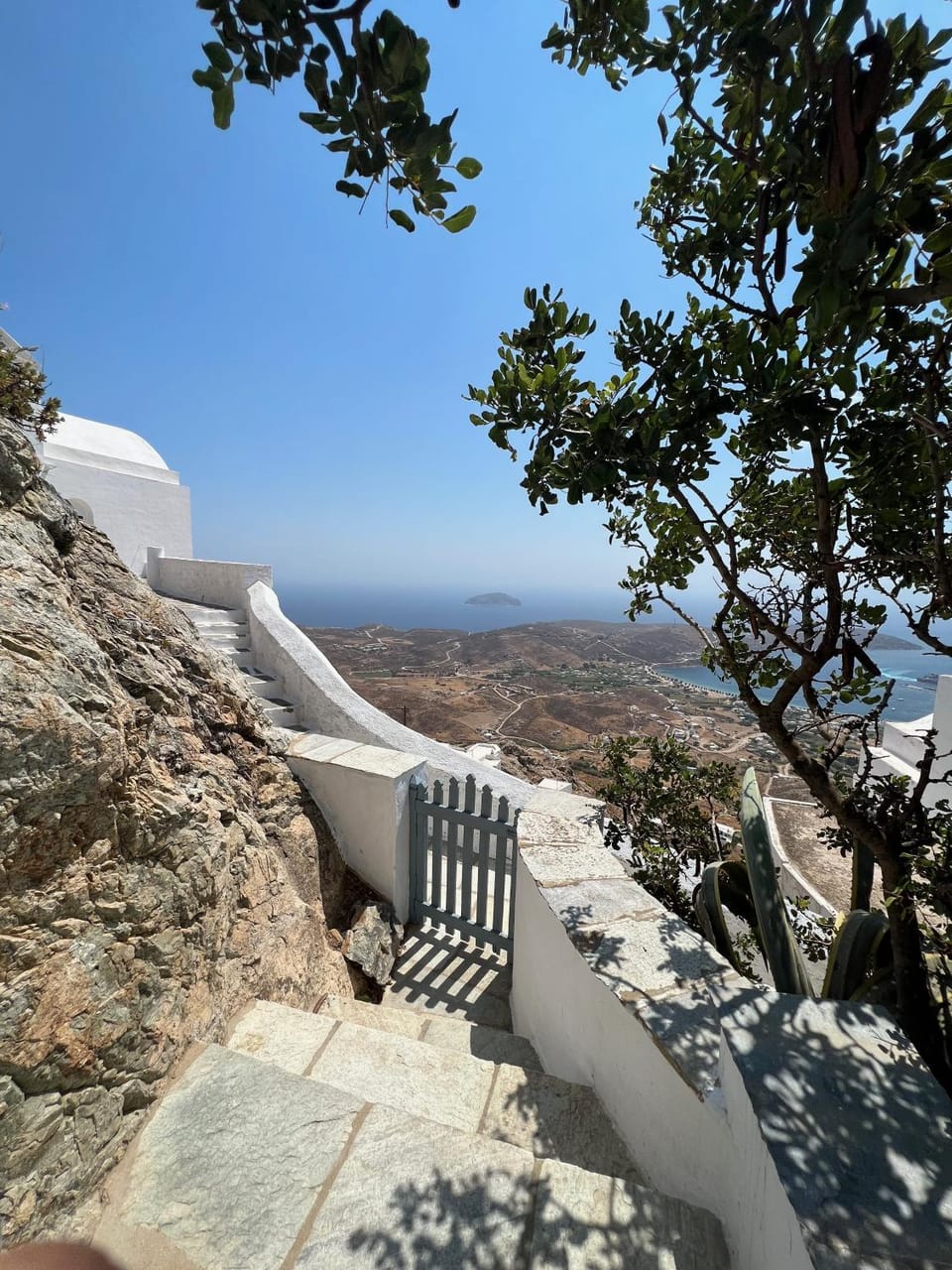 Facade/entrance, View (from property/room), Mountain view, Sea view