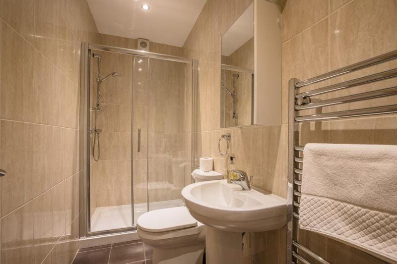 Waterfront Apartments Apartment in Douglas