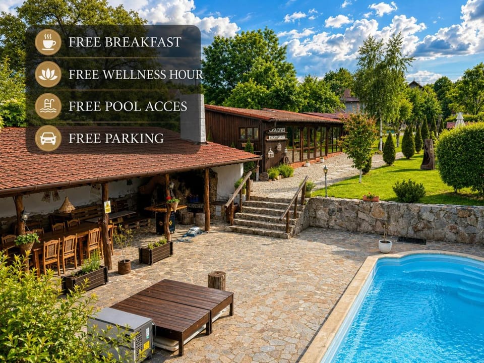 Property building, Day, Garden, Garden view, Swimming pool