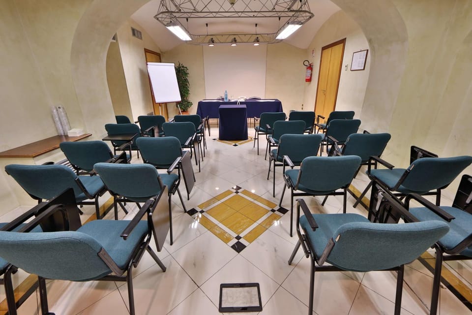 On site, Meeting/conference room