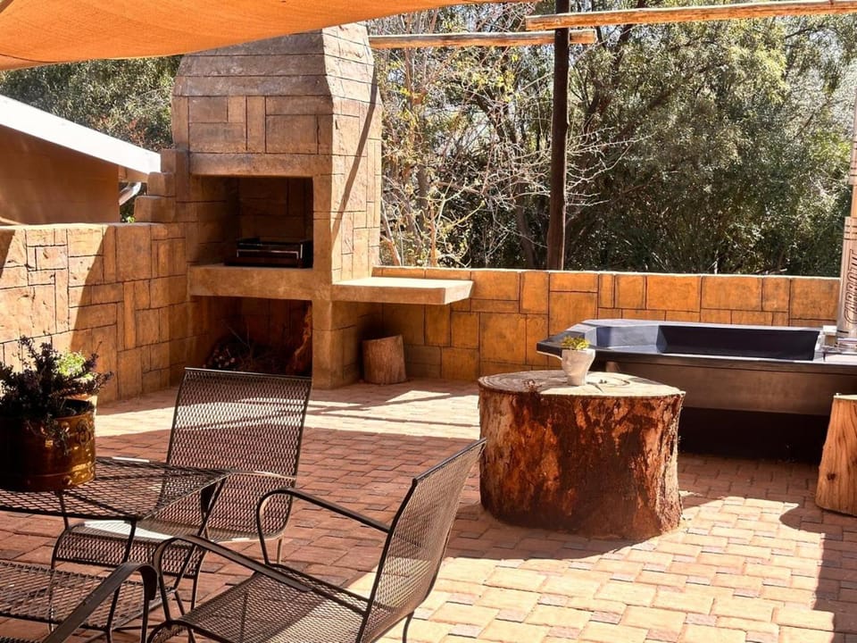 Patio, Day, View (from property/room), Balcony/Terrace, Seating area, Entertainment