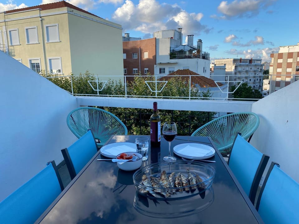 Balcony/Terrace, Dining area