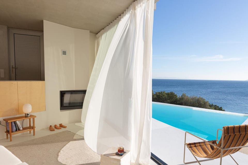 LASPI / PETRES Villa in Argolis, Greece