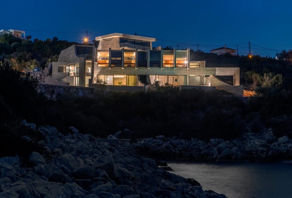 LASPI / PETRES Villa in Argolis, Greece