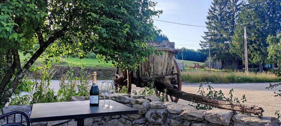 Le Pas du Loup House in Nouvelle-Aquitaine