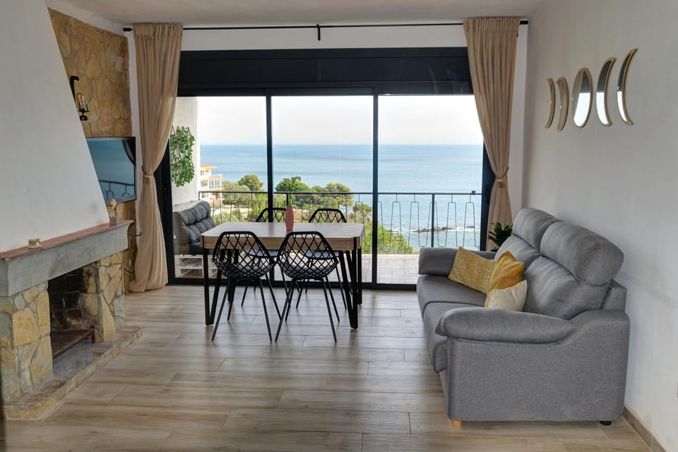 View (from property/room), Living room, Dining area, Sea view