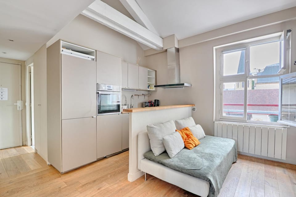 ST DOM Gauche - PARIS 7 - Best Place Apartment in Paris