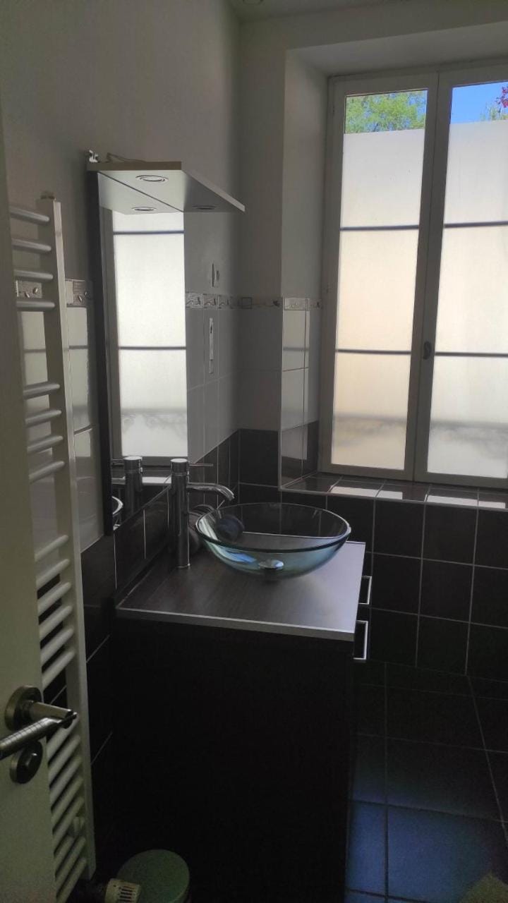 AUBIGNY SUR NERE appartement 1 Apartment hotel in Centre-Val de Loire