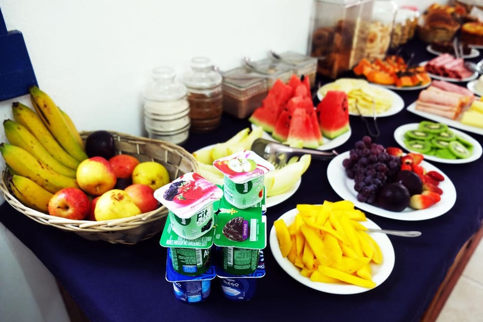 Food and drinks, Food, Breakfast, Continental breakfast, Buffet breakfast