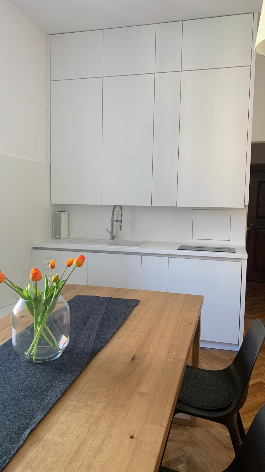 Dining area, Food, stove, kitchen