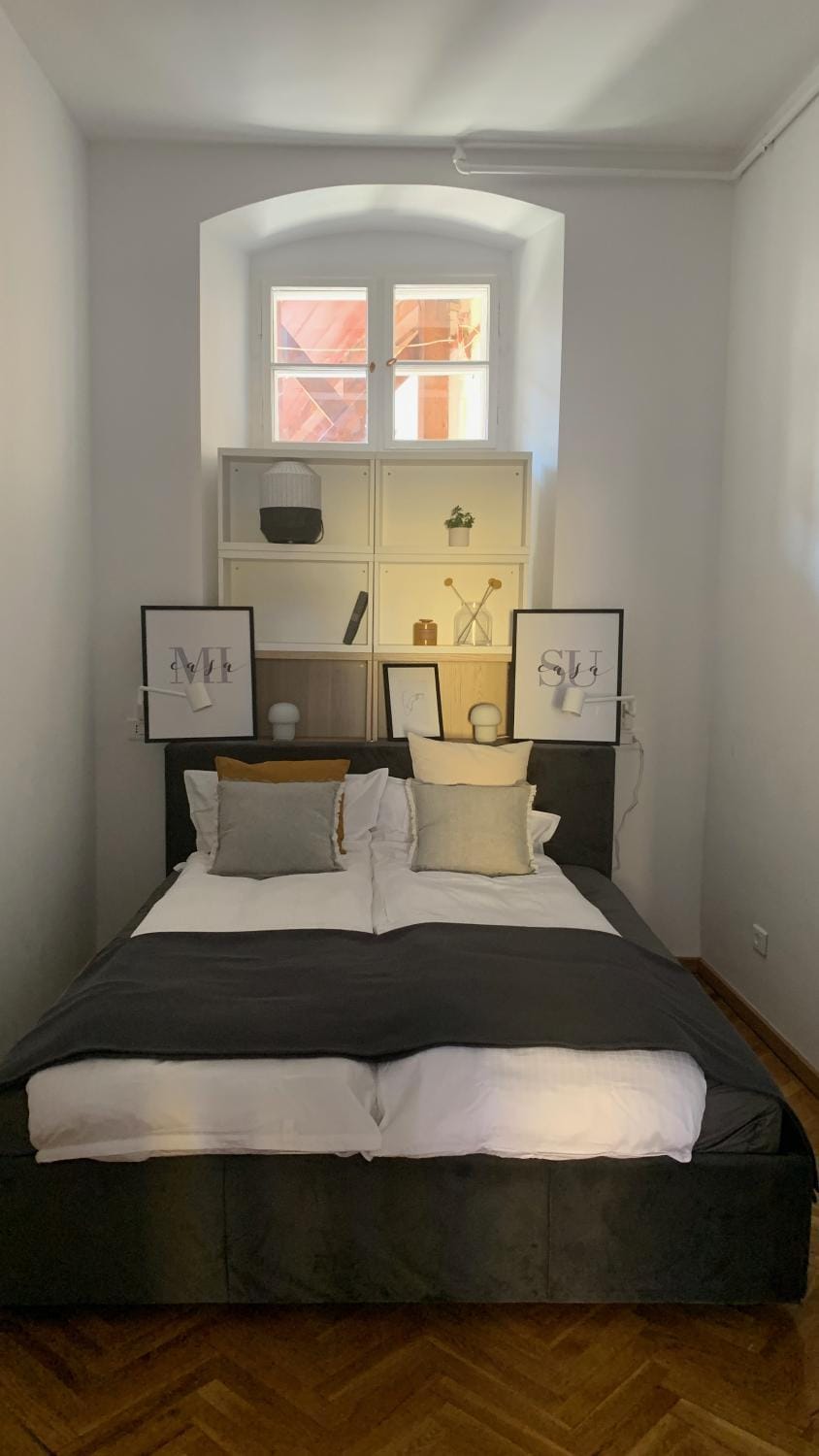 Bed, Bedroom