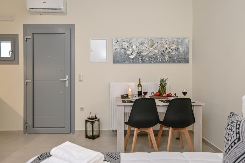 Hermes Luxury Studio Apartment - Naxos Center Apartment in Naxos