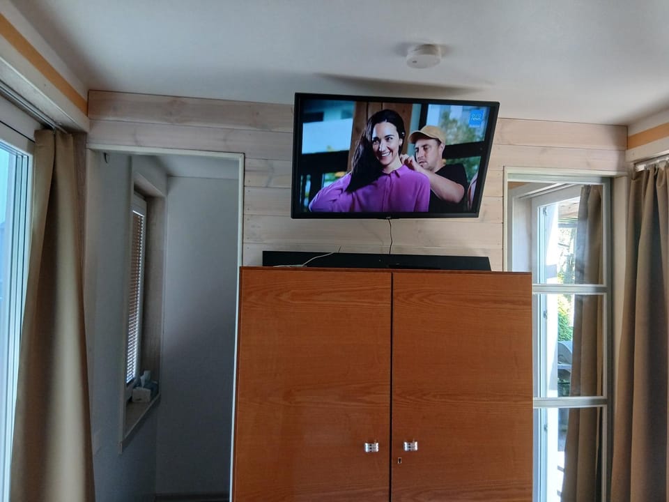 TV and multimedia, wardrobe