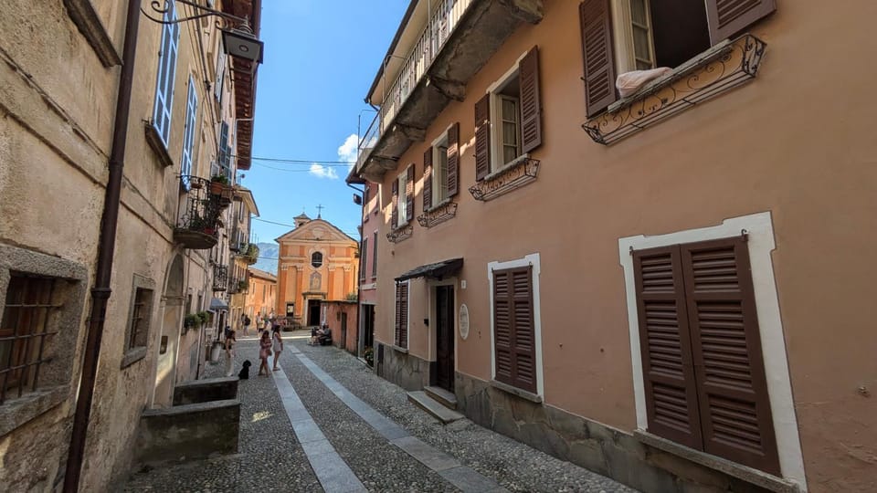 Property building, Street view