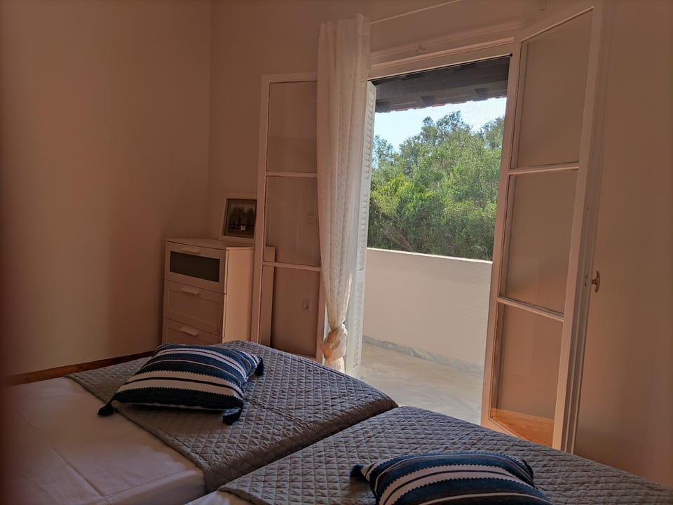 Olive Hill House House in Corfu, Greece