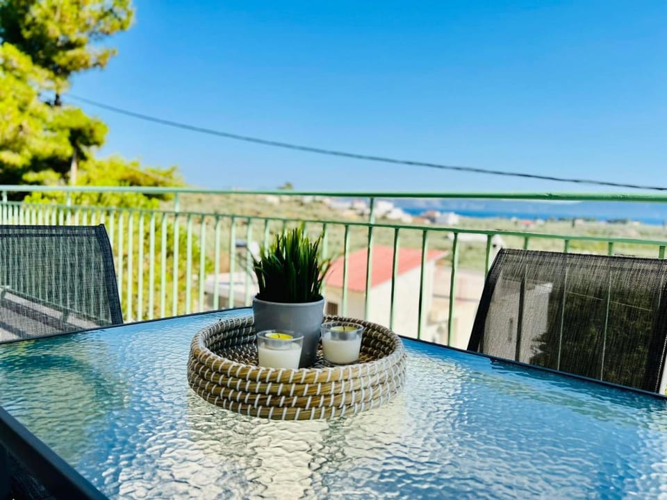 View (from property/room), Balcony/Terrace, Sea view