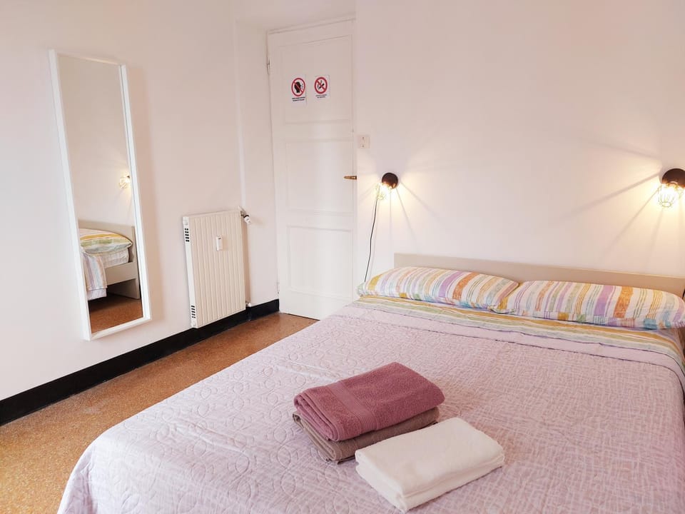 Genova Rooms Brignole D Bed and Breakfast in Genoa