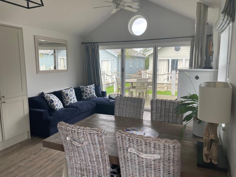 Filey Bay Beach House Step Free Accommodation The Bay Filey with ev car point House in Hunmanby