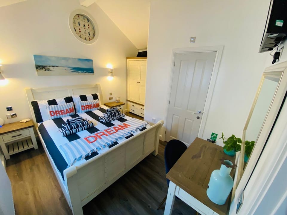 Filey Bay Beach House Step Free Accommodation The Bay Filey with ev car point House in Hunmanby