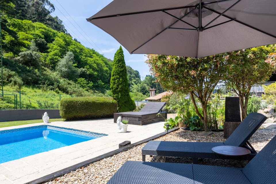 Garden, Swimming pool, sunbed